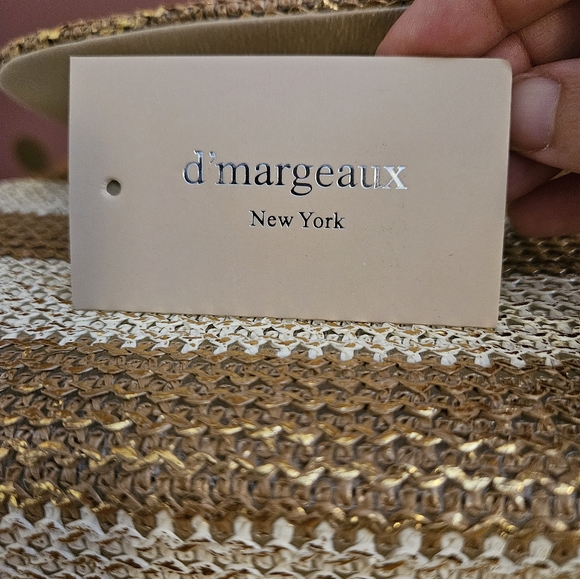d'margeaux New York Purse - Picture 10 of 11